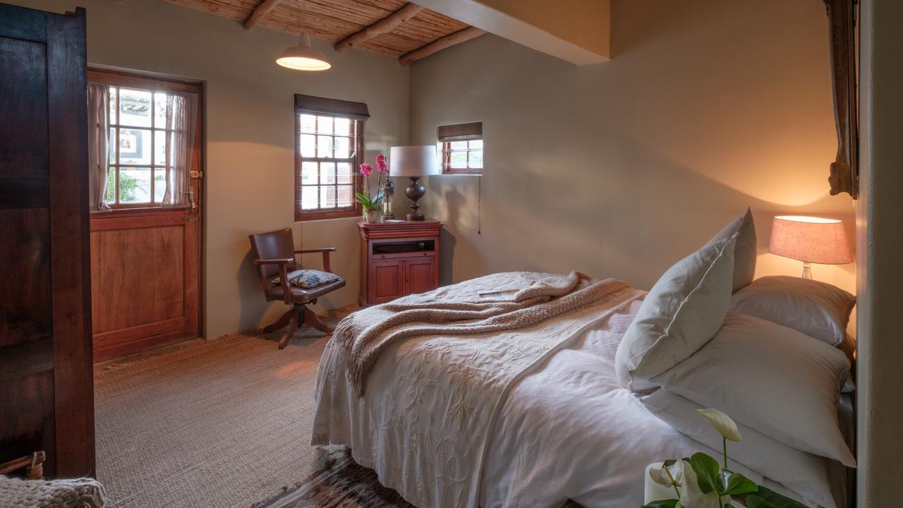 Smugglers' Bnb Paternoster Buitenkant foto